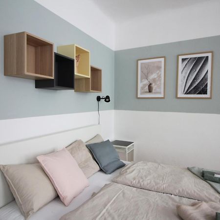 7 Nights Apartments Dominikanske N. Brno Eksteriør billede
