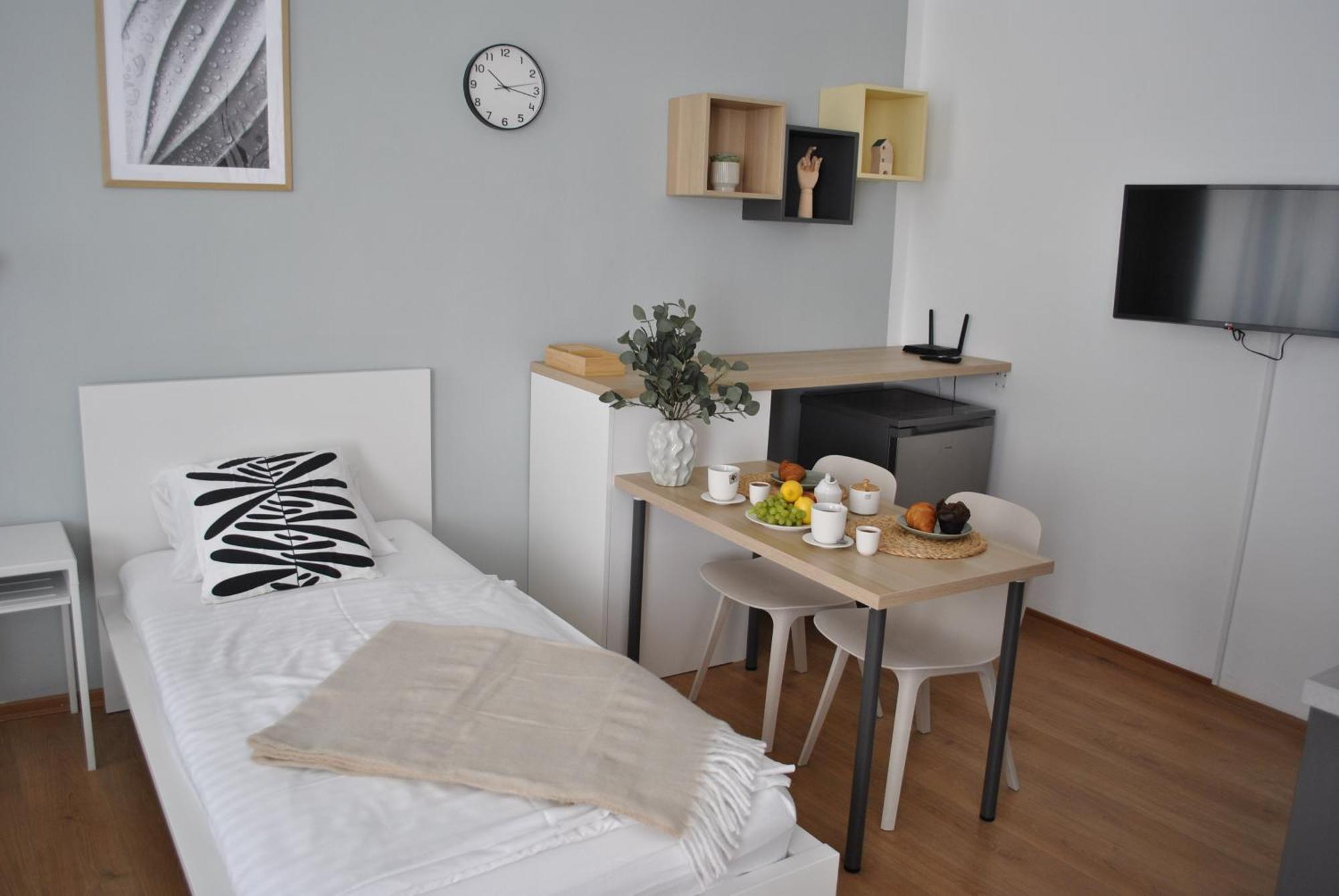 7 Nights Apartments Dominikanske N. Brno Eksteriør billede