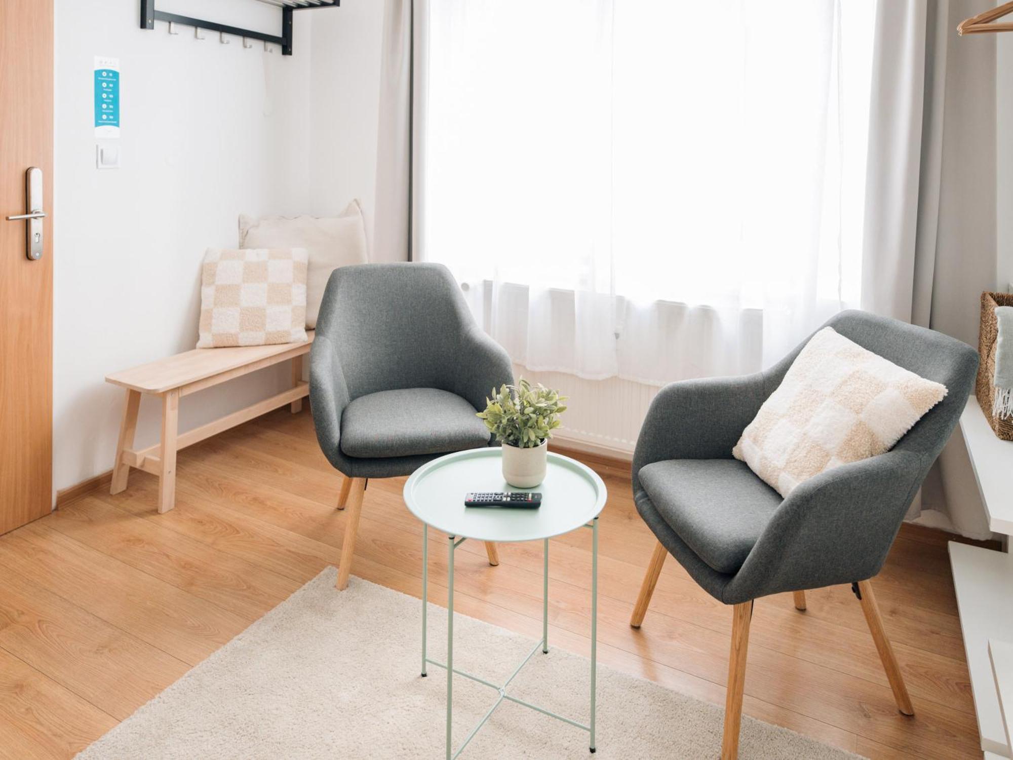 7 Nights Apartments Dominikanske N. Brno Eksteriør billede