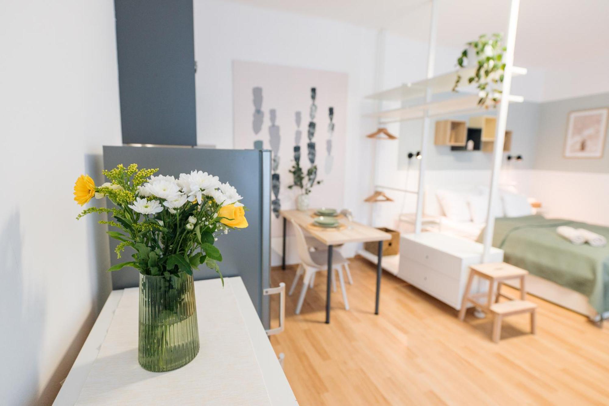 7 Nights Apartments Dominikanske N. Brno Eksteriør billede